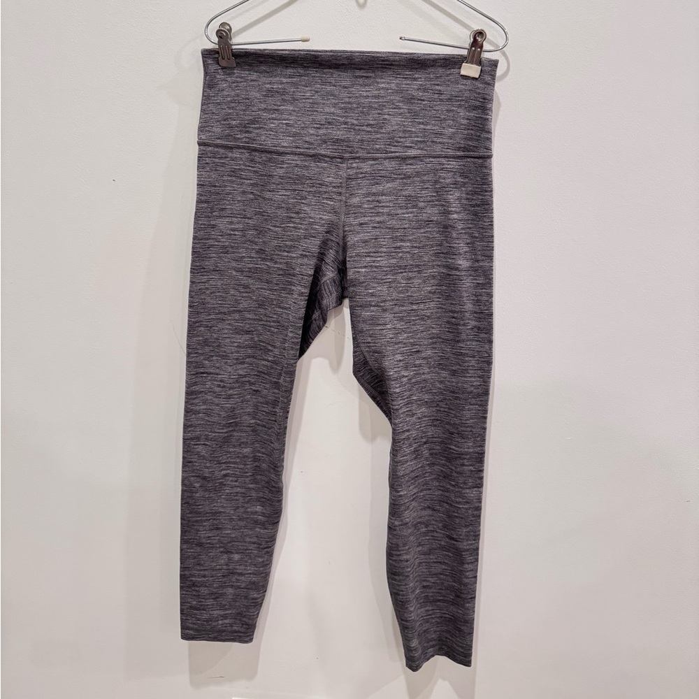 Lululemon align leggings like new